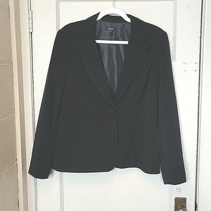 3/$30💜 GUC Reitmans Size 9 Figure Flattering Black Blazer